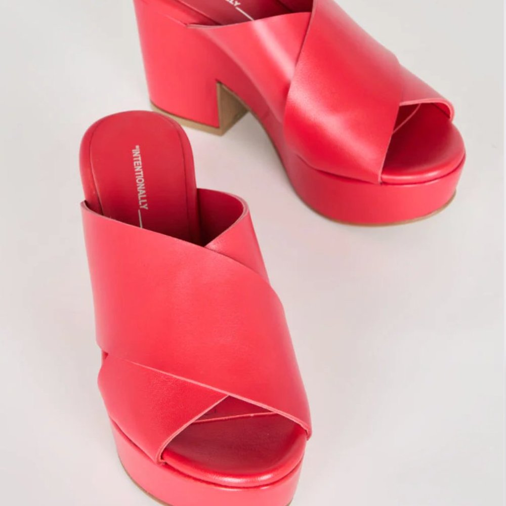 Intentionally Blank Dame Red Heeled Platform Sandal SOLD OUT